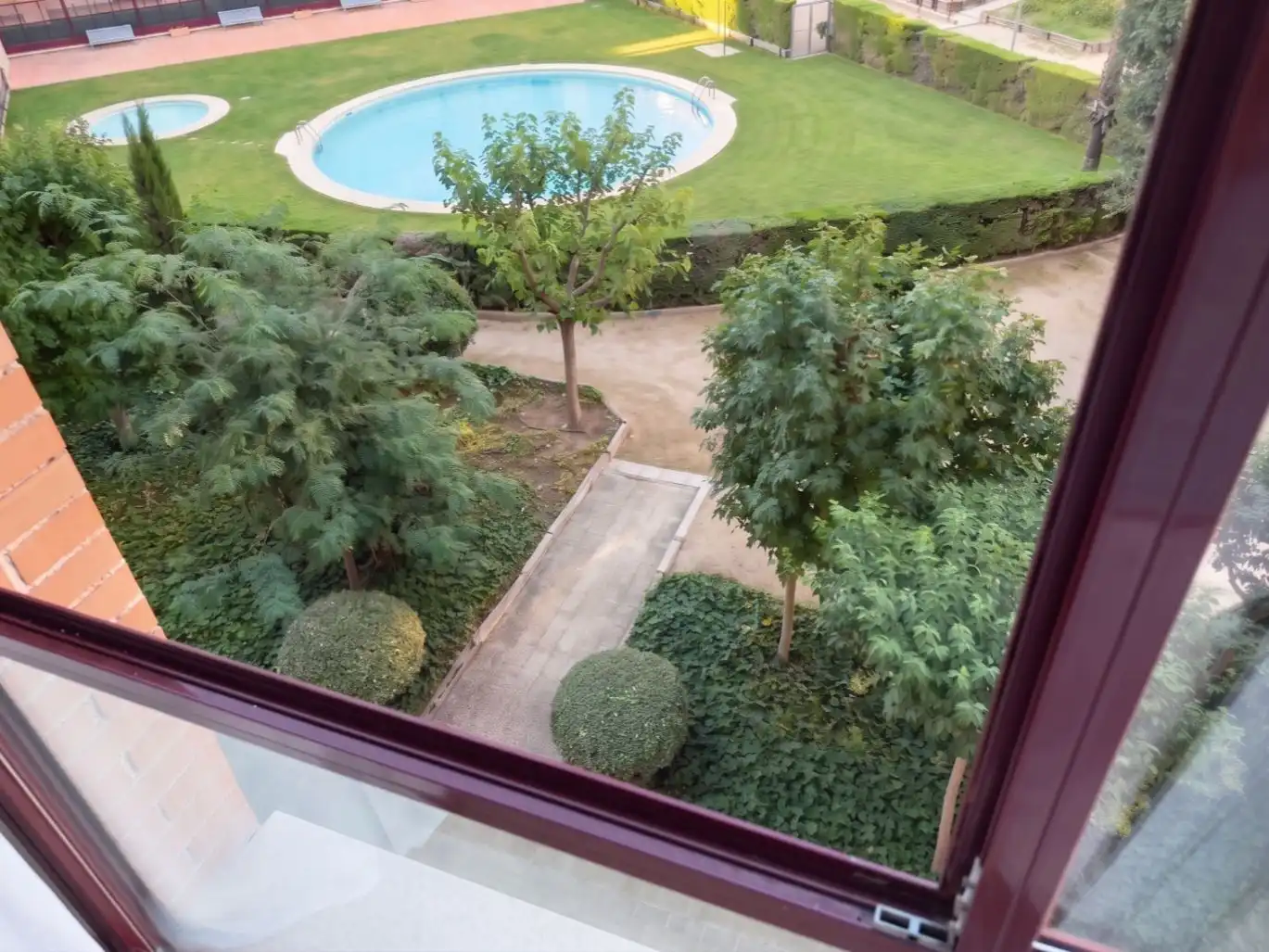 Garden of Flat for share in Sabadell  with Air Conditioner, Heating and Private garden