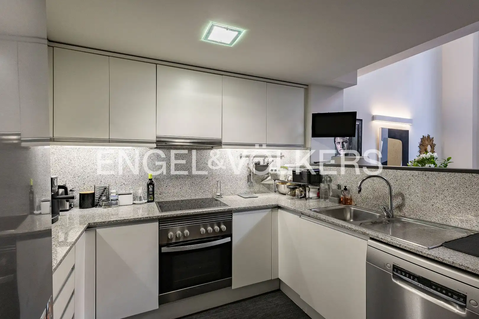 Kitchen of Duplexes for sale in Barcelona  with Air Conditioner, Heating and Parquet flooring