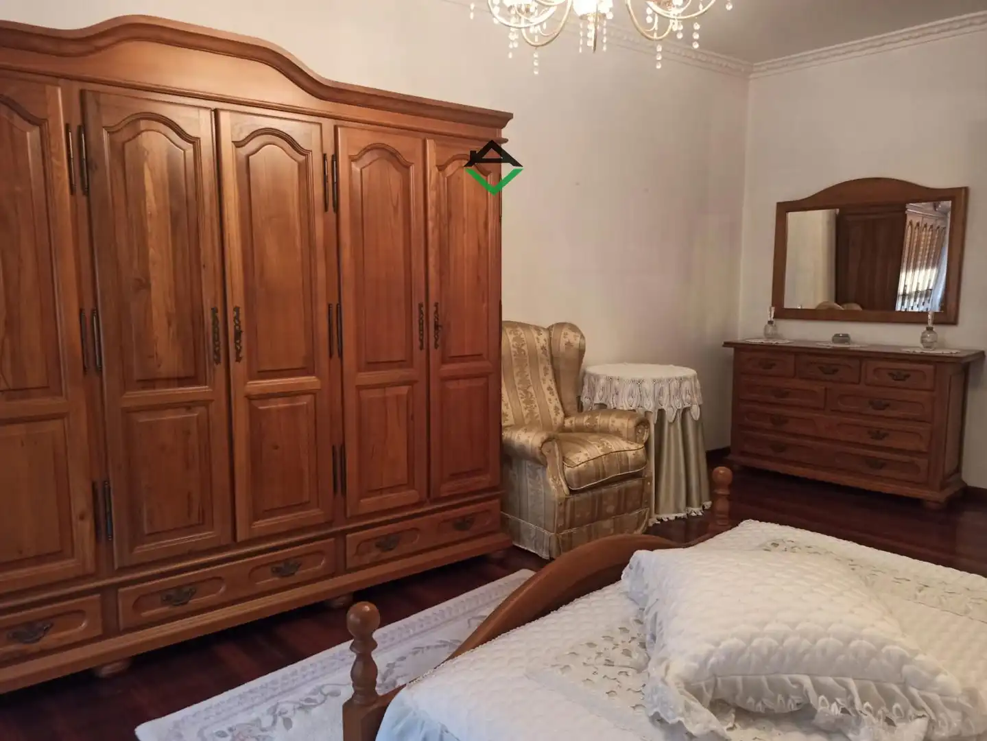 Habitación de Casa o chalet en venta en Cangas  con Calefacción y Amueblado