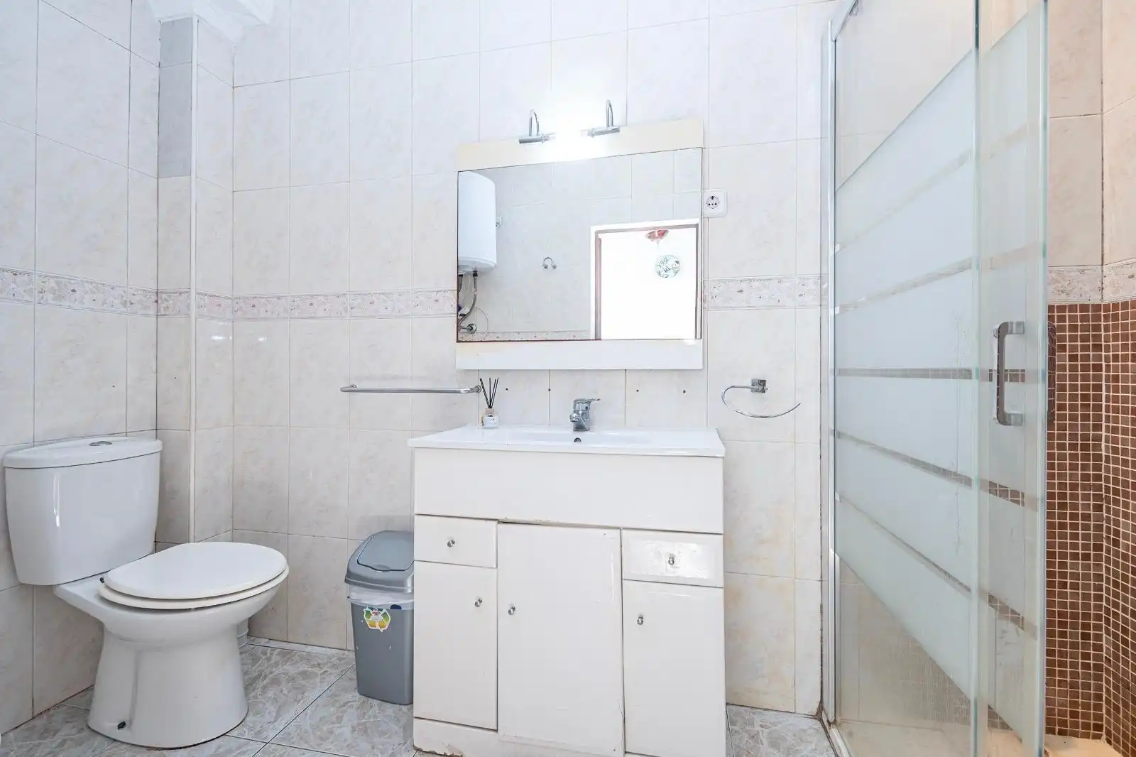 Baño de Planta baja en venta en  Palma de Mallorca con Aire acondicionado, Calefacción y Jardín privado