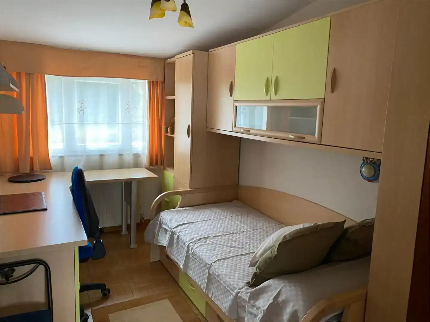 Schlafzimmer von Wohnung zur Miete in Mazaricos mit Abstellraum, Möbliert und Balkon