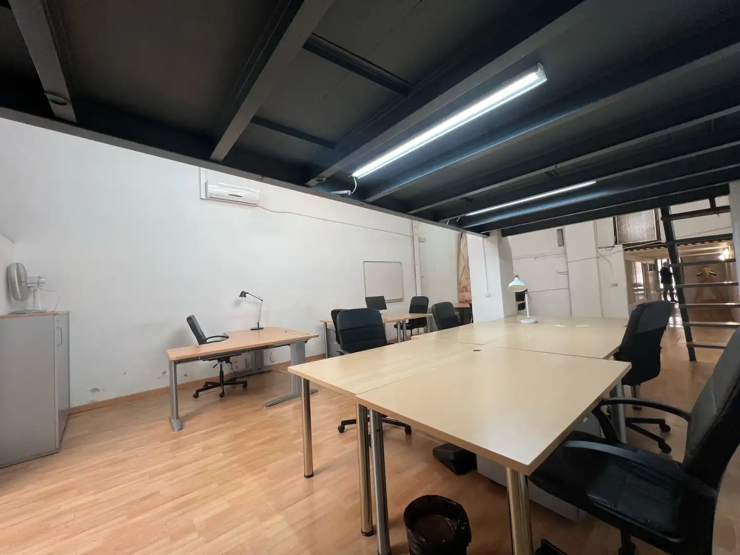 Oficina de alquiler en Barcelona con Aire acondicionado, Calefacción y Amueblado