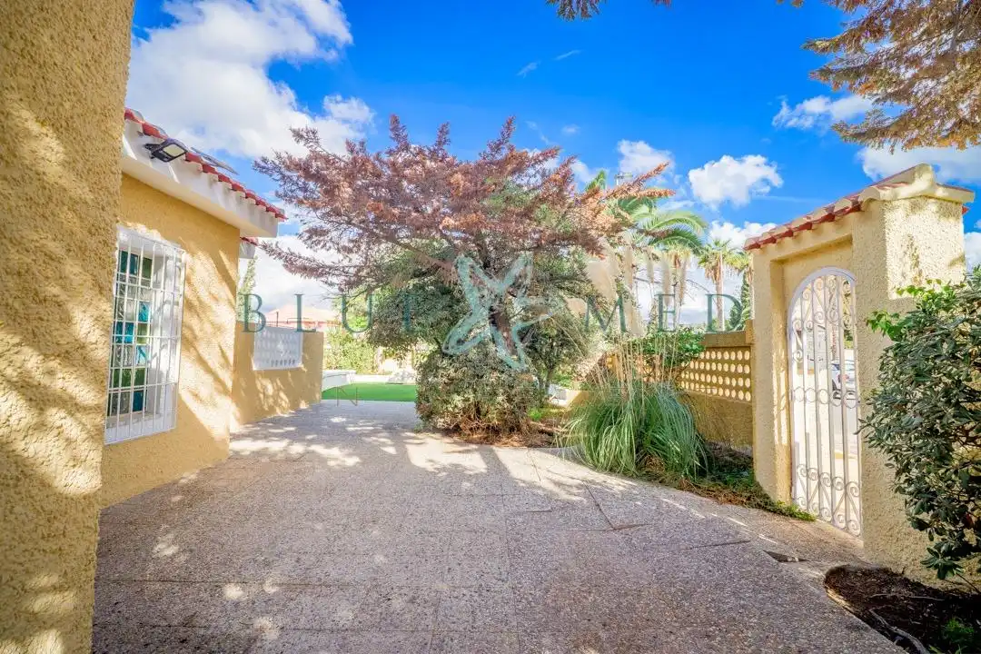 Vista exterior de Casa o xalet en venda en Puerto de Mazarrón