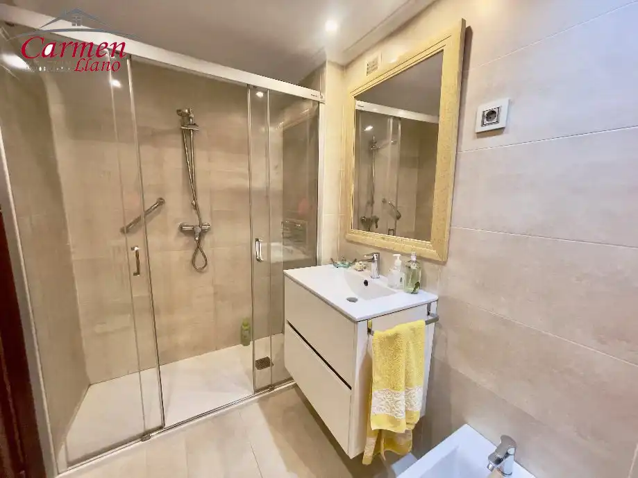 Baño de Piso en venta en Getxo  con Calefacción y Trastero