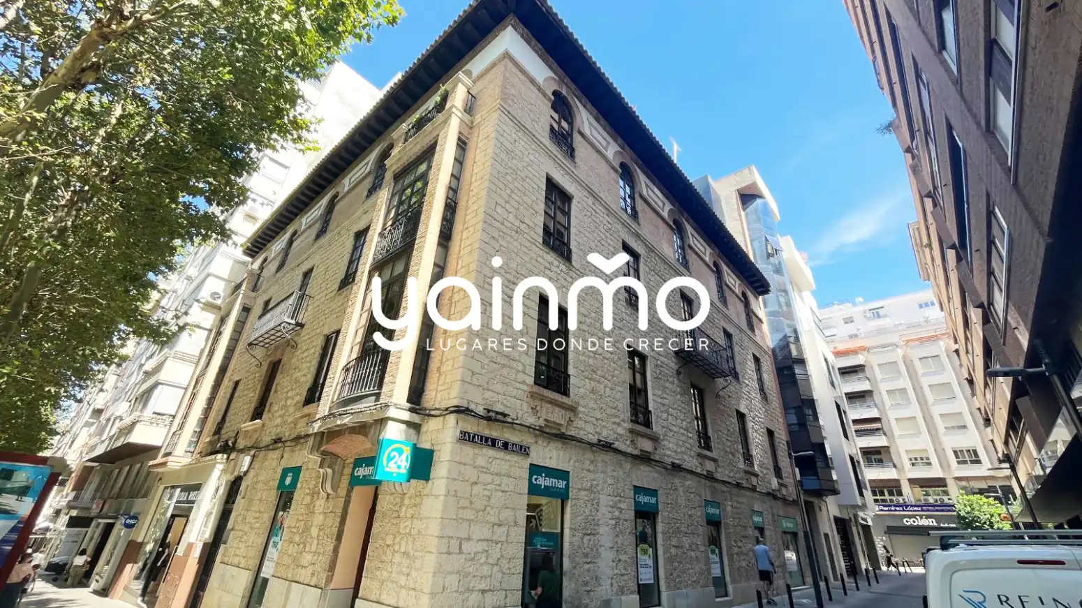 Penthouse with lift for sale in Jaén - Paseo de la Estación 8, imagen 2