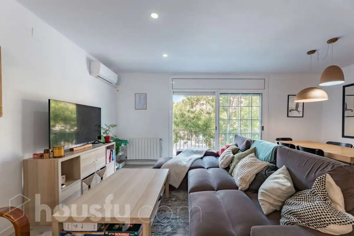 Sala de estar de Casa o chalet en venta en Viladecans con Balcón
