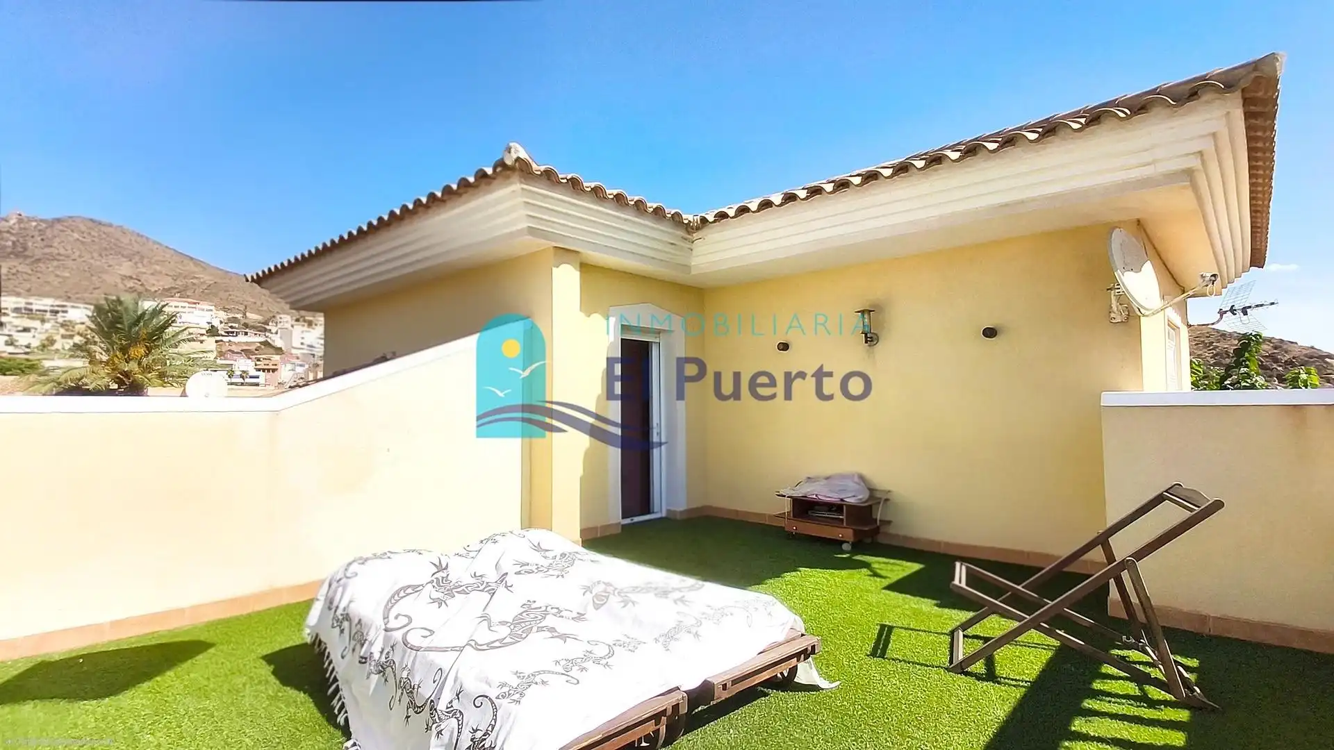 Vista exterior de Casa o chalet en venta en Mazarrón con Jardín privado, Terraza y Piscina