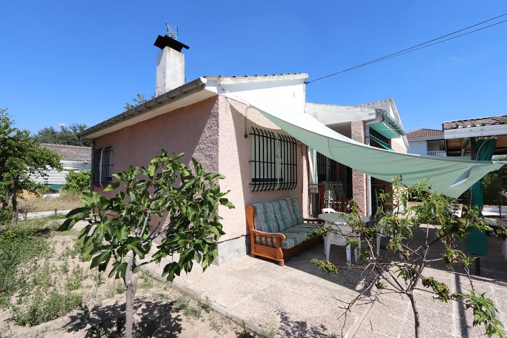Vista exterior de Casa o chalet en venta en Santa Cruz del Retamar con Calefacción, Jardín privado y Terraza