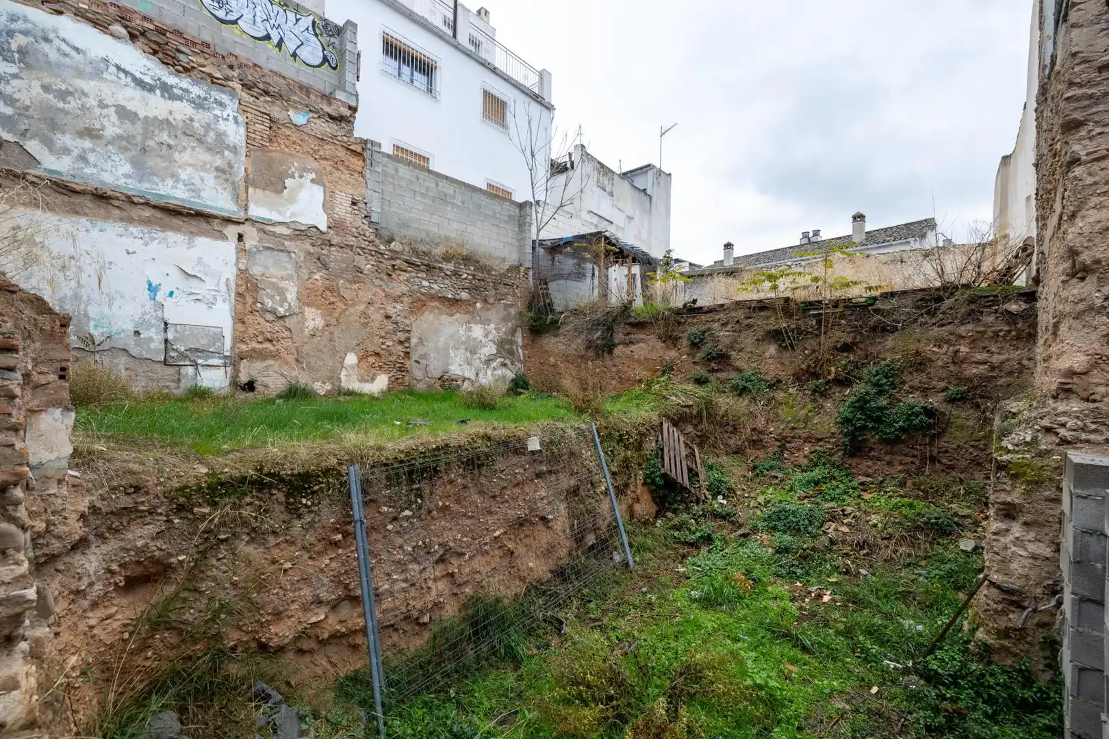 Residential land for sale in Calle Calle Alta de Cartuja 8