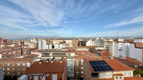 Foto 2 de Piso en venta en Juventino Nieto Blanco, El Pilar - La Estación, Talavera de la Reina