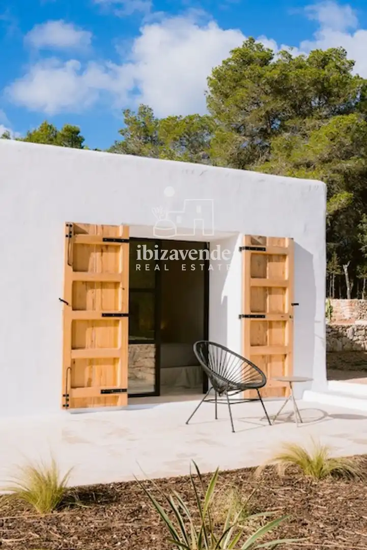 Vista exterior de Casa o chalet de alquiler en Sant Joan de Labritja con Aire acondicionado, Calefacción y Jardín privado