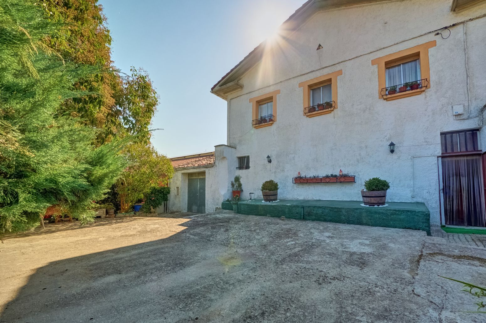 Vista exterior de Casa o xalet en venda en Añorbe amb Calefacció, Parquet i Terrassa