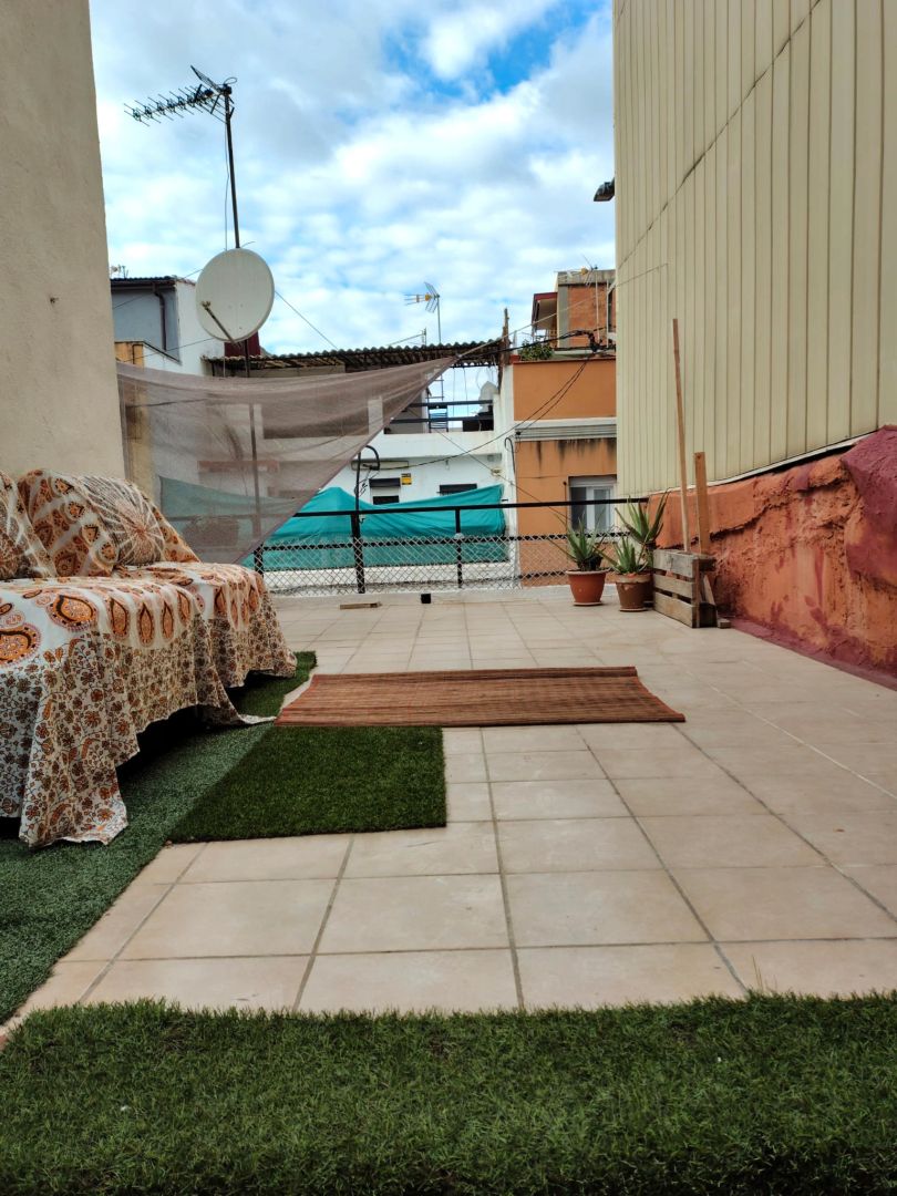 Terrassa de Casa adosada en venda en Santa Coloma de Gramenet amb Terrassa