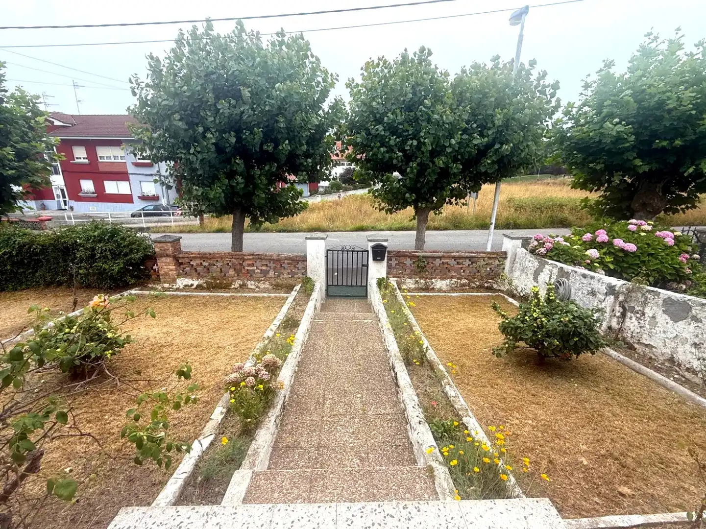 Jardín de Piso en venta en Castrillón con Calefacción, Jardín privado y Parquet