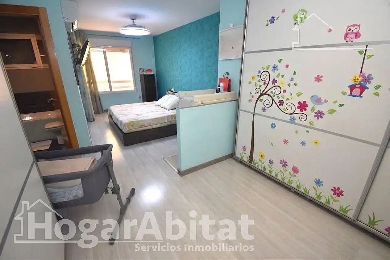 Adosado con piscina en venta en Catalans, imagen 13