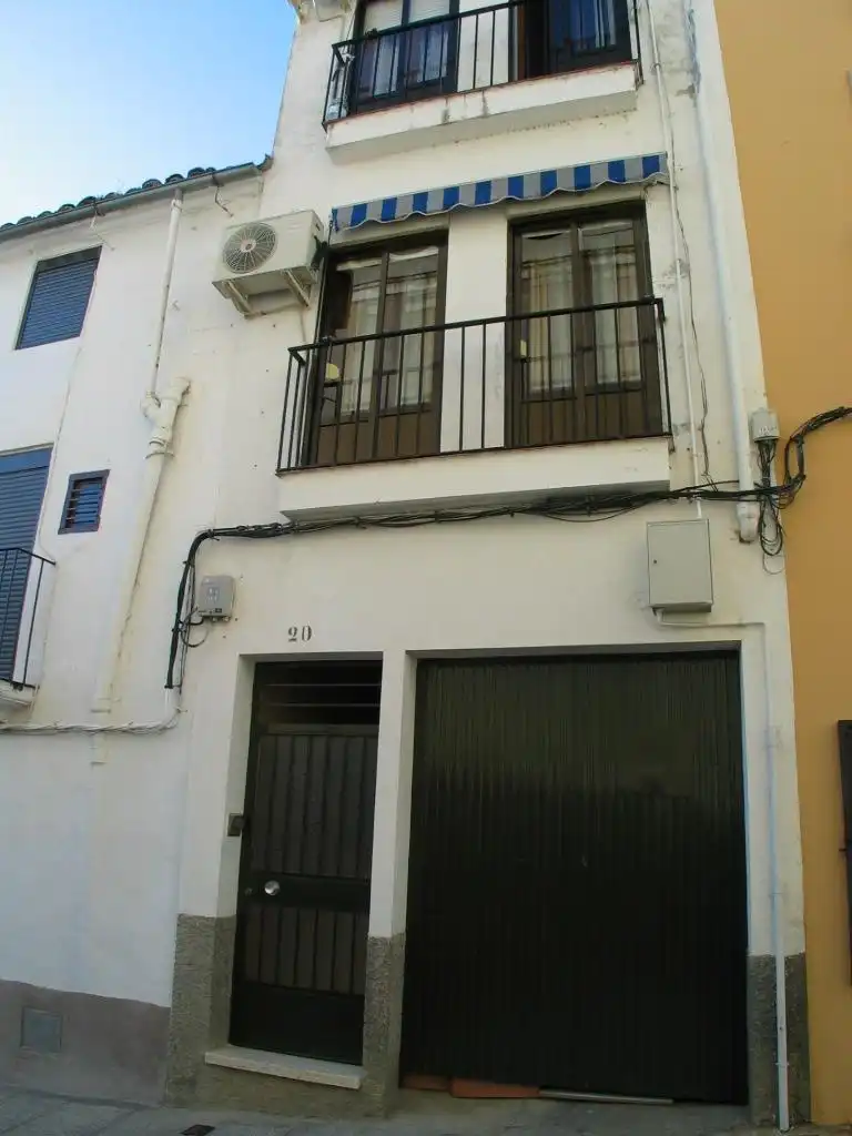 Gewerbefläche zum Verkauf in Calle PEÑAS