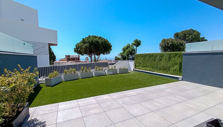 Photo 1 of Flat for sale in Calle Francisco de Quevedo, 5, Montemar, Málaga