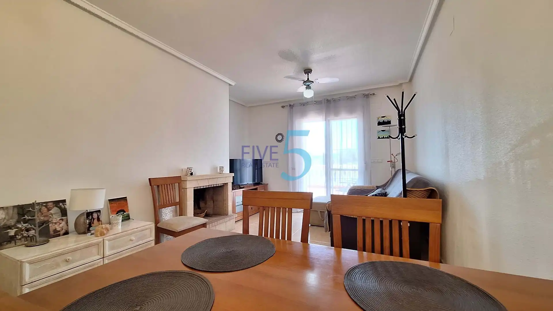 Sala de estar de Piso en venta en Orihuela con Terraza y Balcón