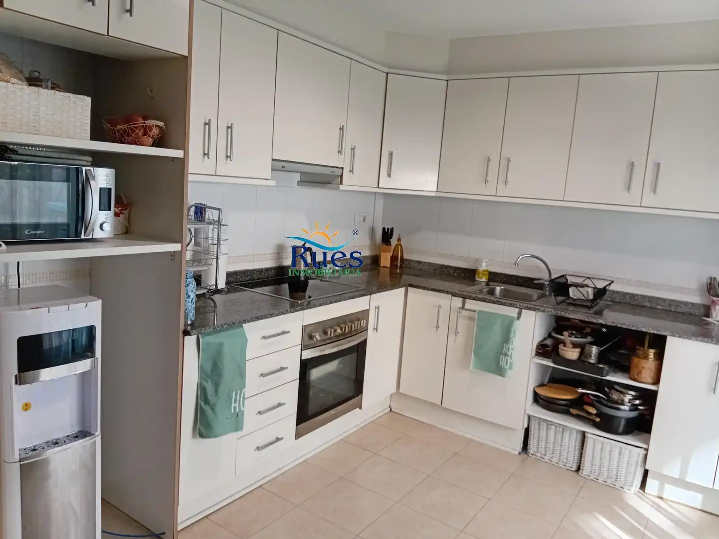 Küche von Einfamilien-Reihenhaus zum Verkauf in Torreblanca mit Terrasse, Balkon und Gemeinschaftspool