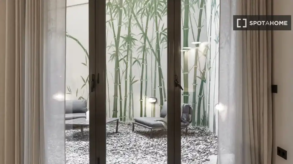 Piso con terraza en alquiler en Eixample, imagen 7