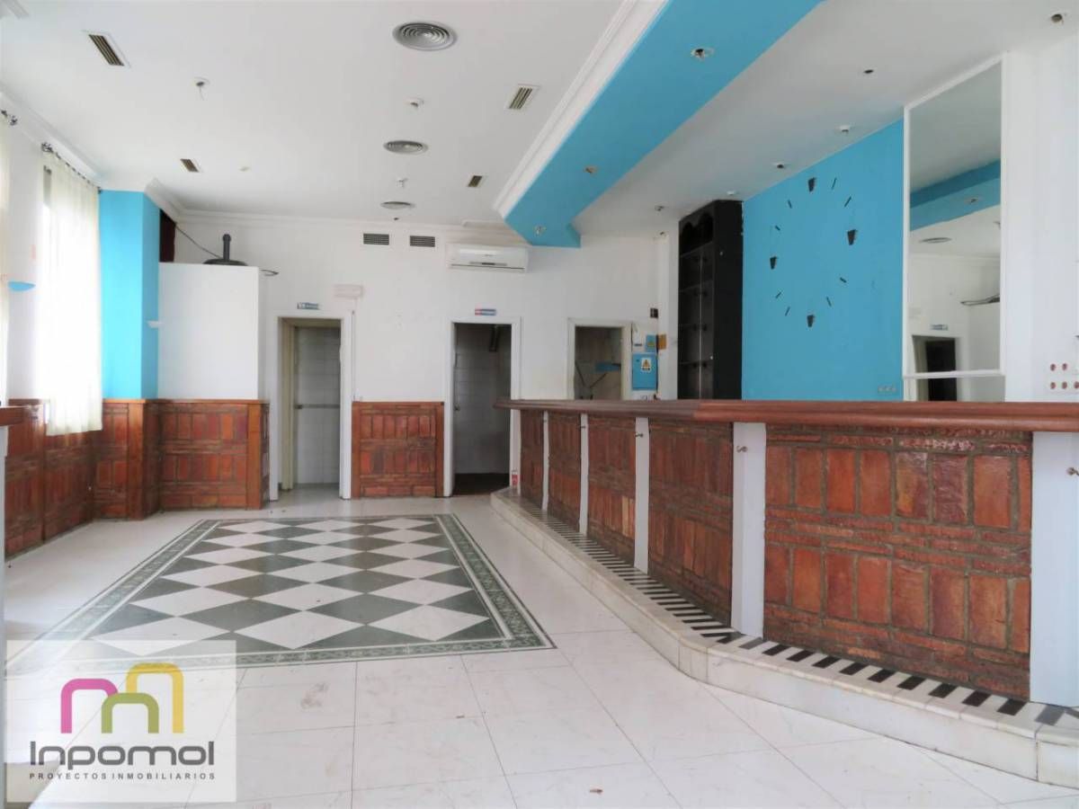 Local en venda en Badajoz Capital amb Aire condicionat