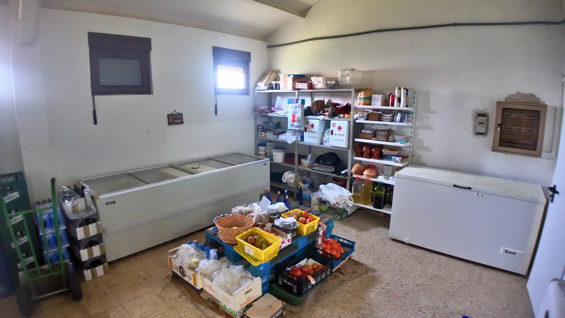 Kitchen of Commercial properties for sale in Báscones de Ojeda  with Heating and Furnished