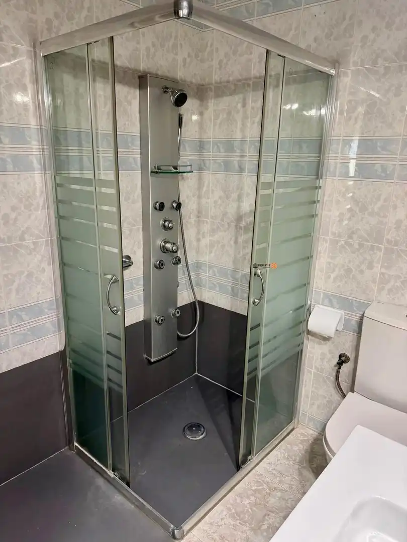 Baño de Piso en venta en Benidorm con Aire acondicionado, Calefacción y Terraza