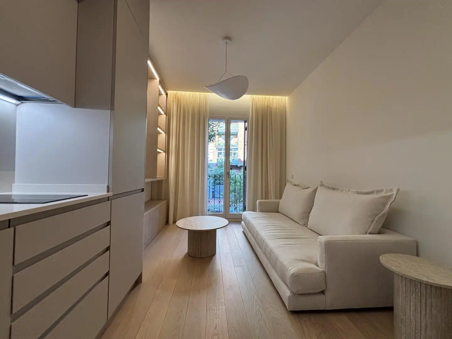 Sala de estar de Piso de alquiler en Madrid con Aire acondicionado, Calefacción y Terraza