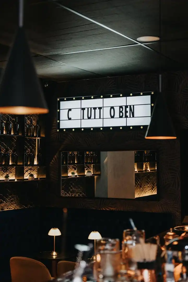 Local commercial à louer à Ponent, imagen 4