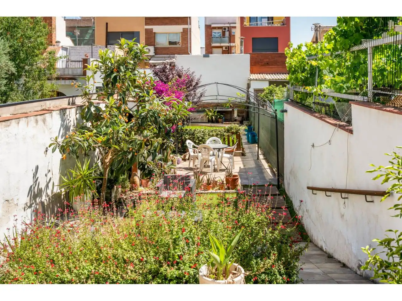 Houses for sale in Calle Ample, Sant Pere Nord