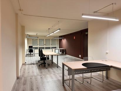 Office to rent in Girona Capital  with Air Conditioner