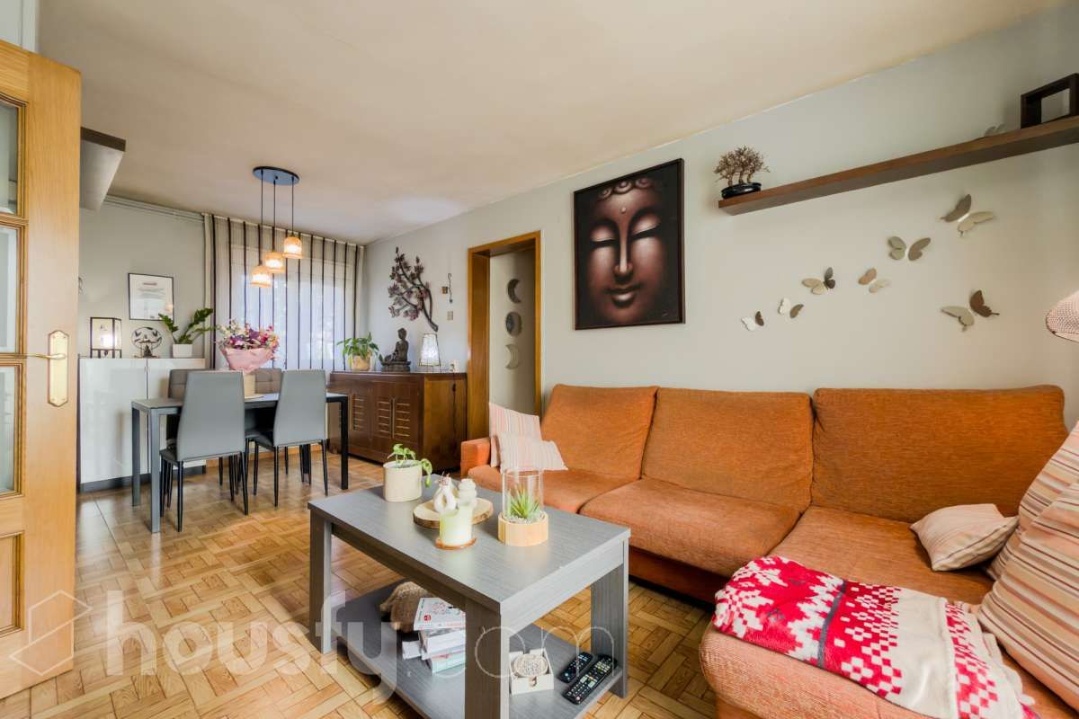 Living room of Flat for sale in  Barcelona Capital  with Air Conditioner, Heating and Terrace