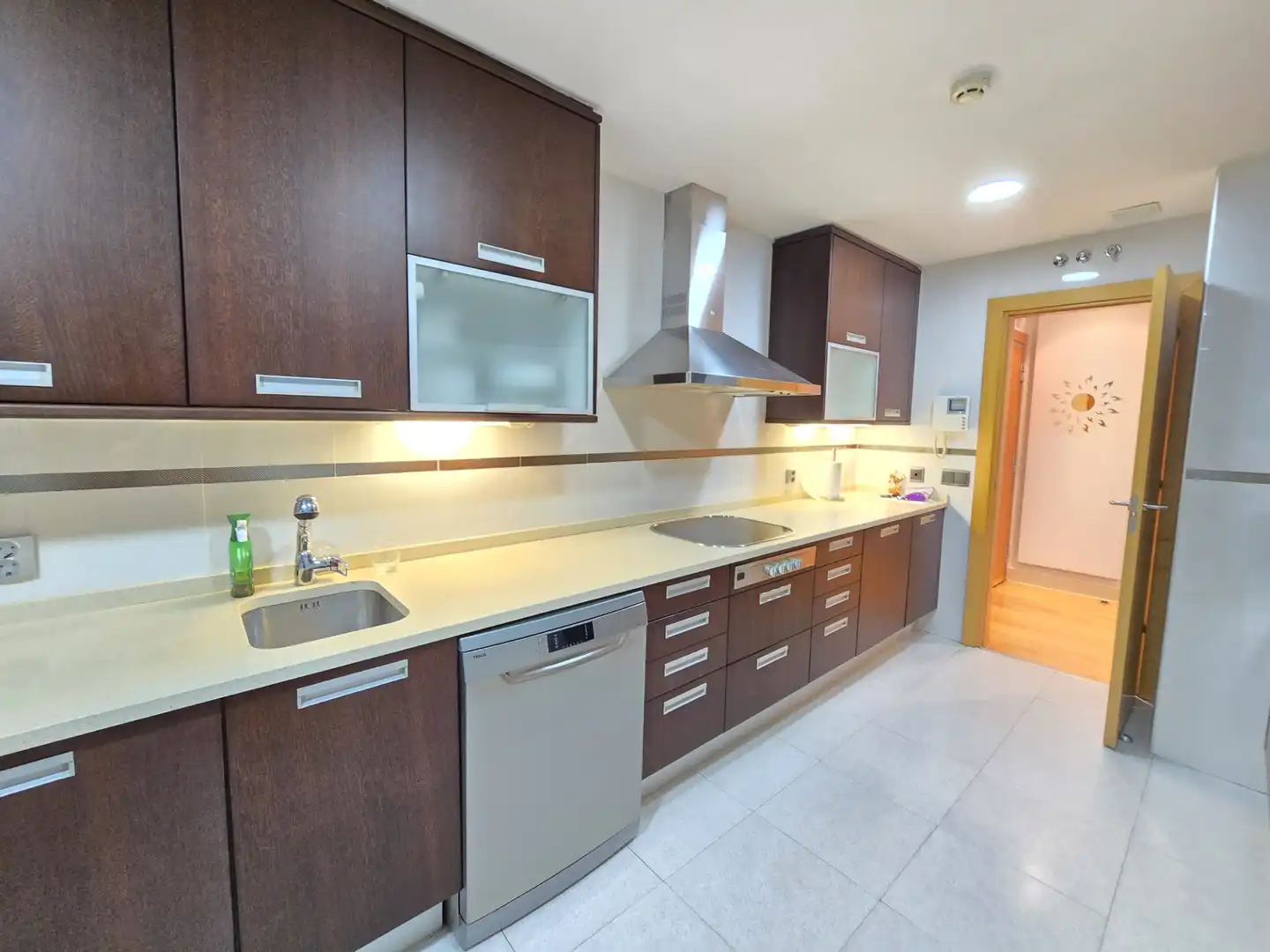 Küche von Wohnung zum Verkauf in Madrid mit Klimaanlage, Heizung und Abstellraum