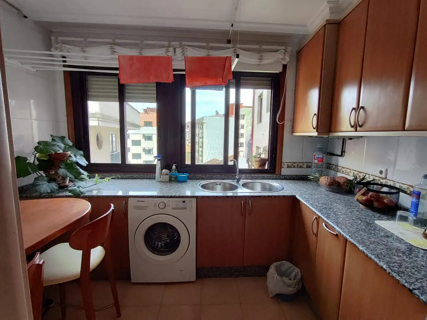 Kitchen of Flat for sale in Vigo   with Heating, Parquet flooring and Storage room