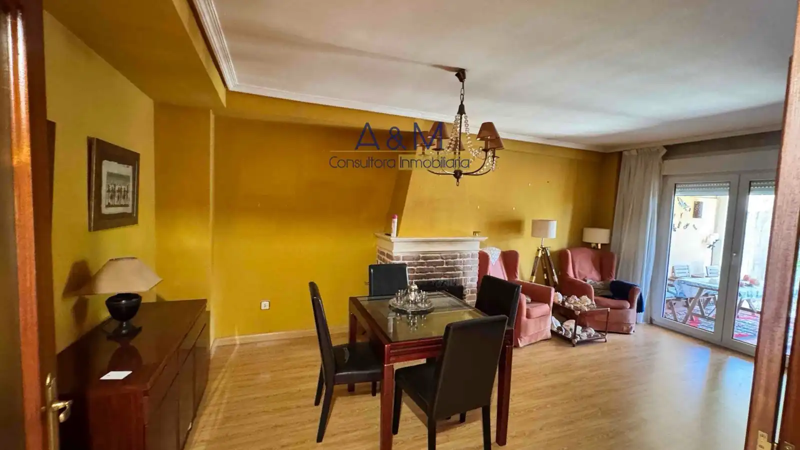 Casa adosada en venta en Cistérniga con Calefacción, Jardín privado y Terraza