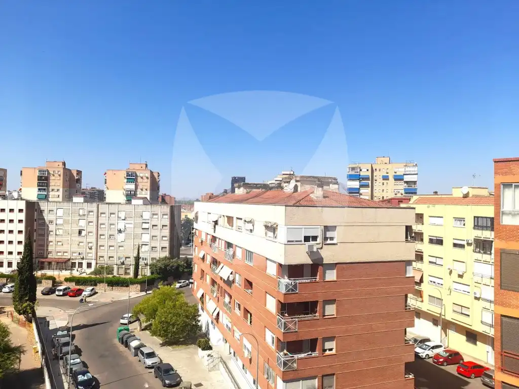 Piso con ascensor en venta en Avenida Santa Marina, imagen 37