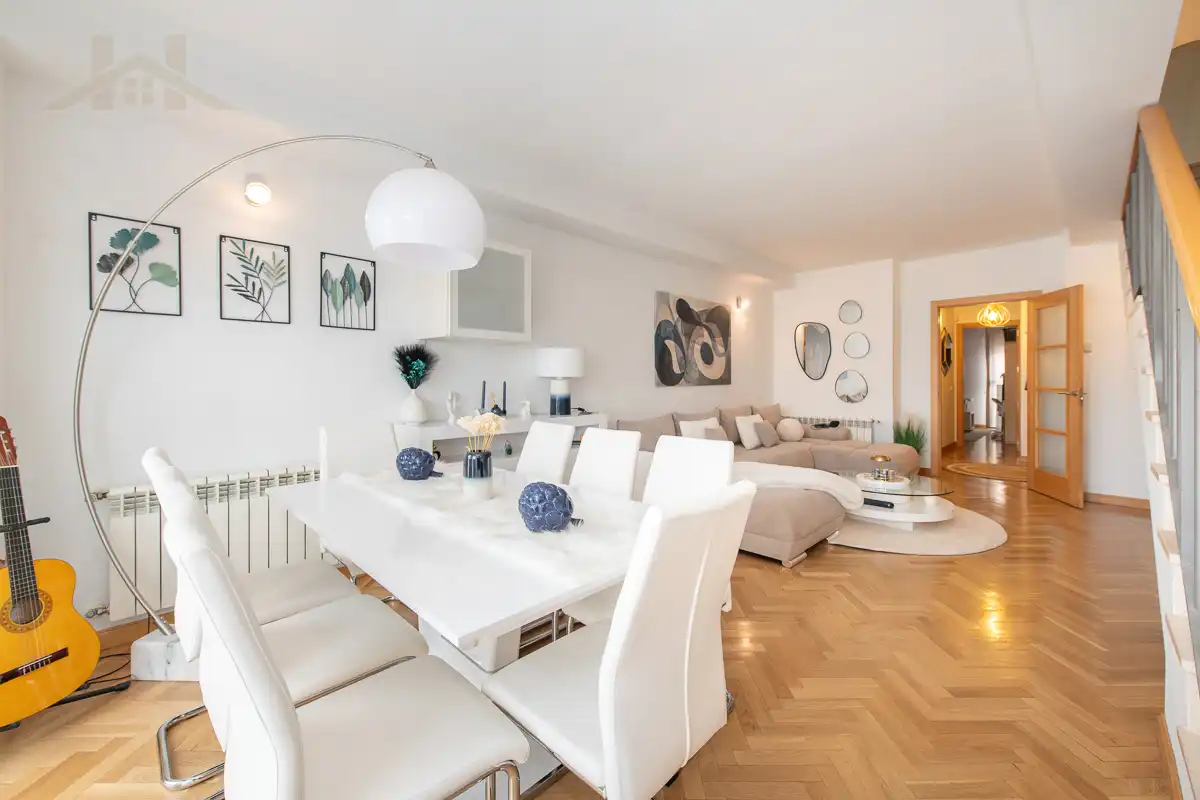 Dining room of Flat for sale in Torrejón de Ardoz  with Air Conditioner, Heating and Parquet flooring