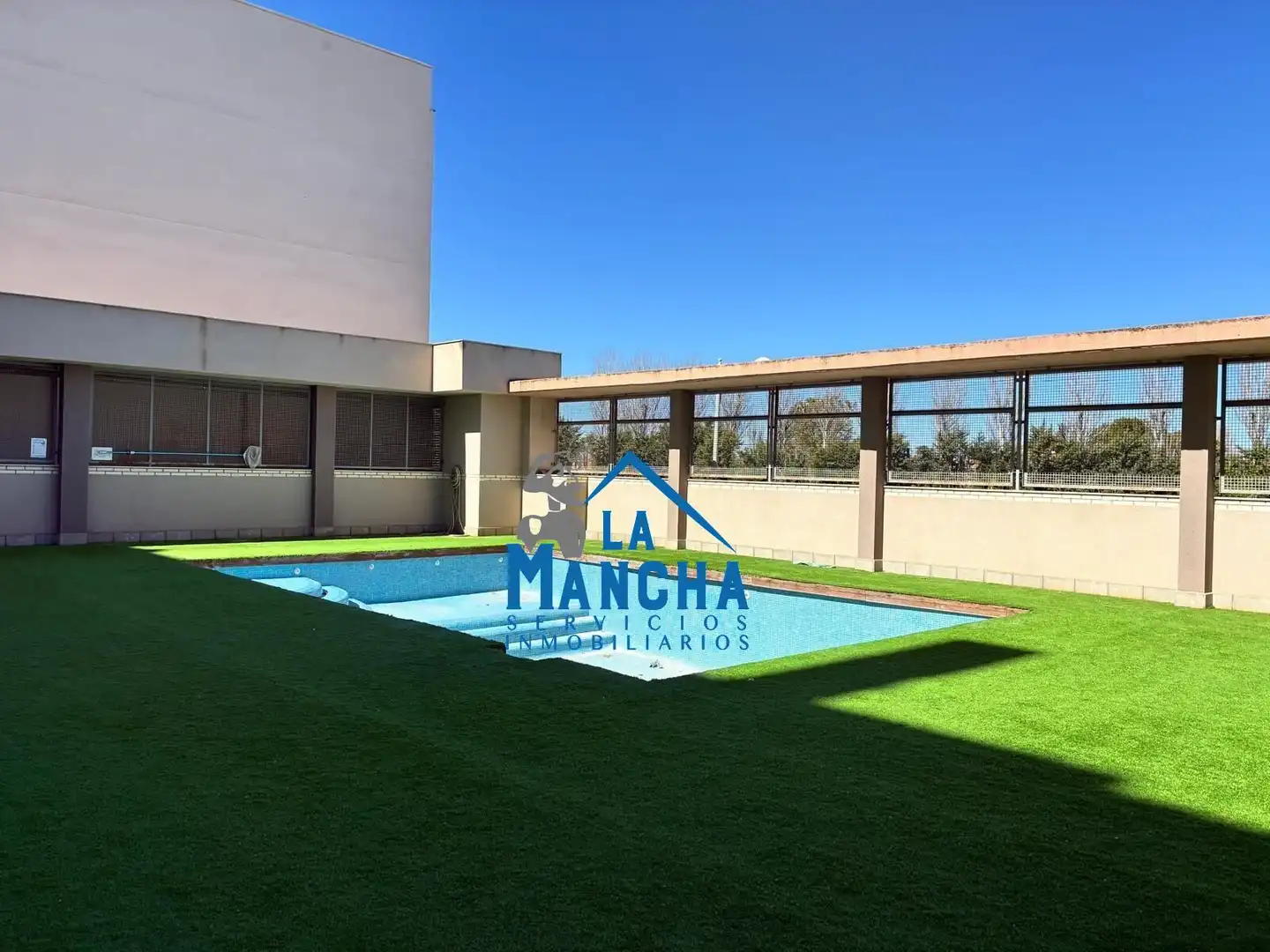 Schwimmbecken von Wohnung zum Verkauf in  Albacete Capital mit Heizung, Privatgarten und Terrasse