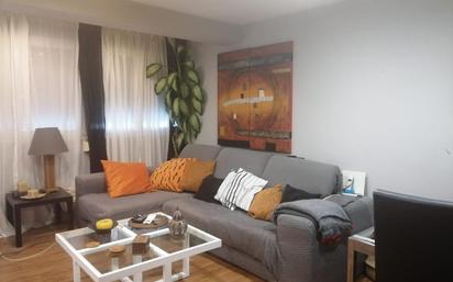 Living room of Flat for sale in  Cádiz Capital  with Terrace and Balcony