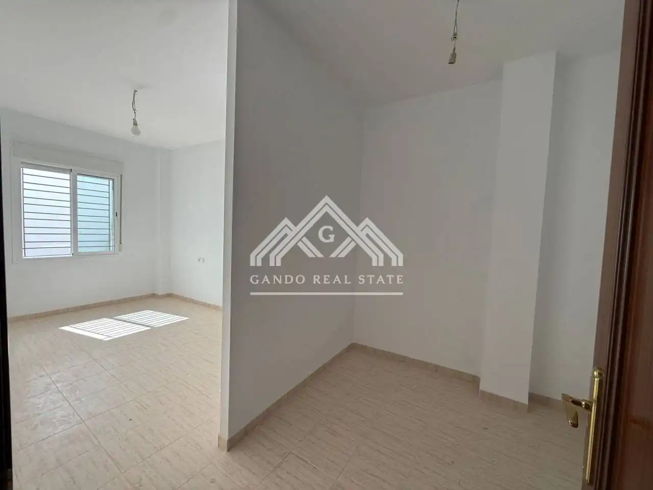 Piso en venta en Utrera con Trastero y Balcón