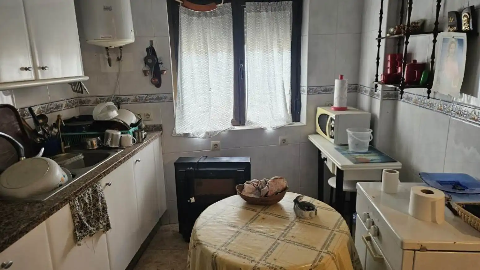 Kitchen of Houses for sale in Vega de Tirados  with Balcony
