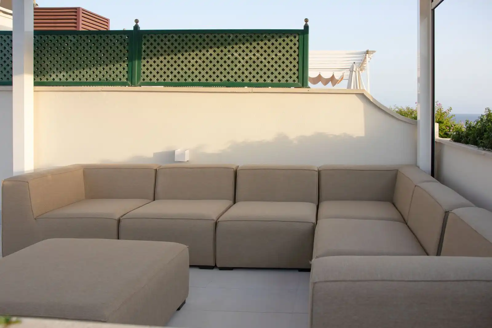 Terrasse von Dachboden zur Miete in Marbella mit Klimaanlage, Möbliert und Fernseher