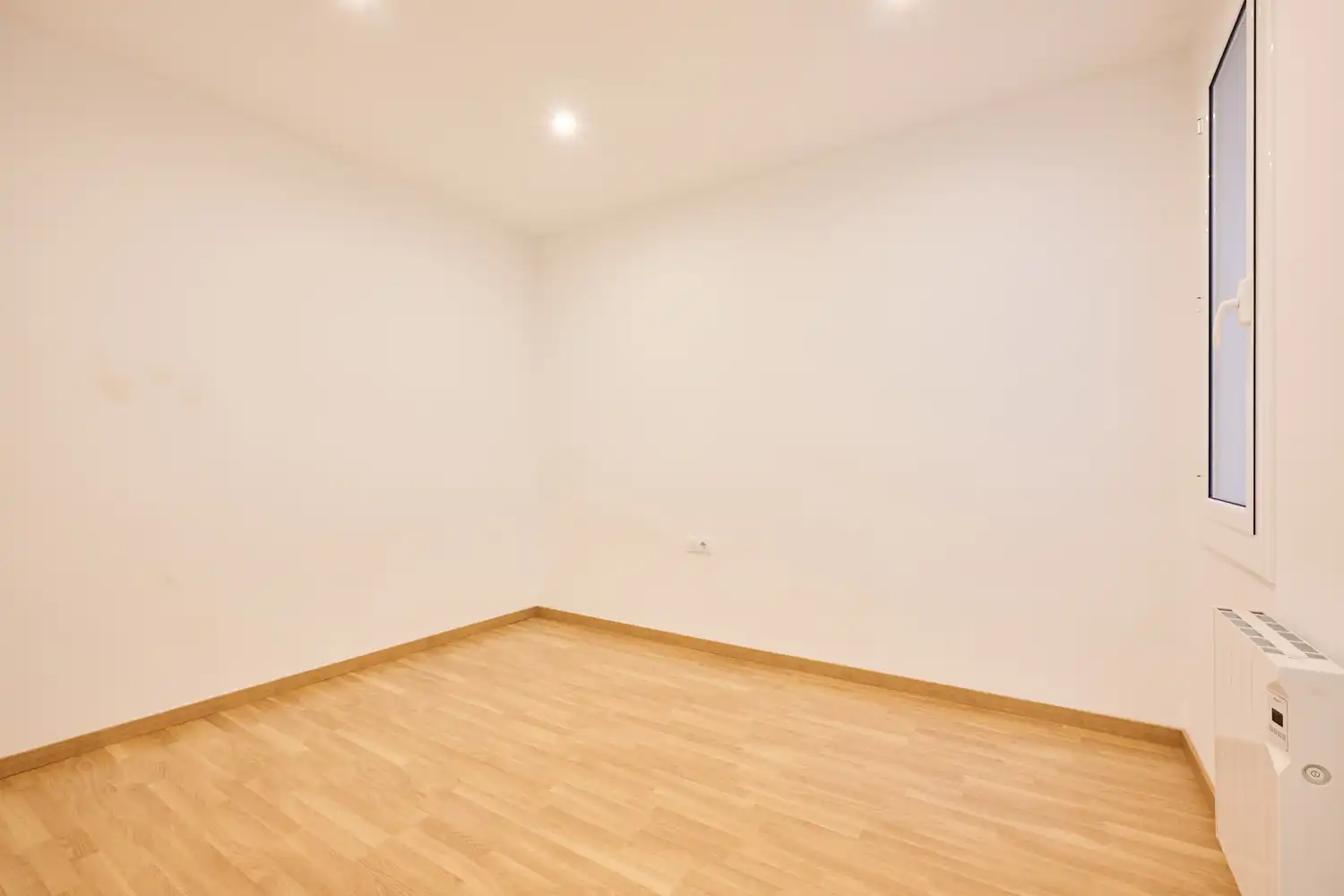Piso en venta en Barcelona con Aire acondicionado, Calefacción y Horno