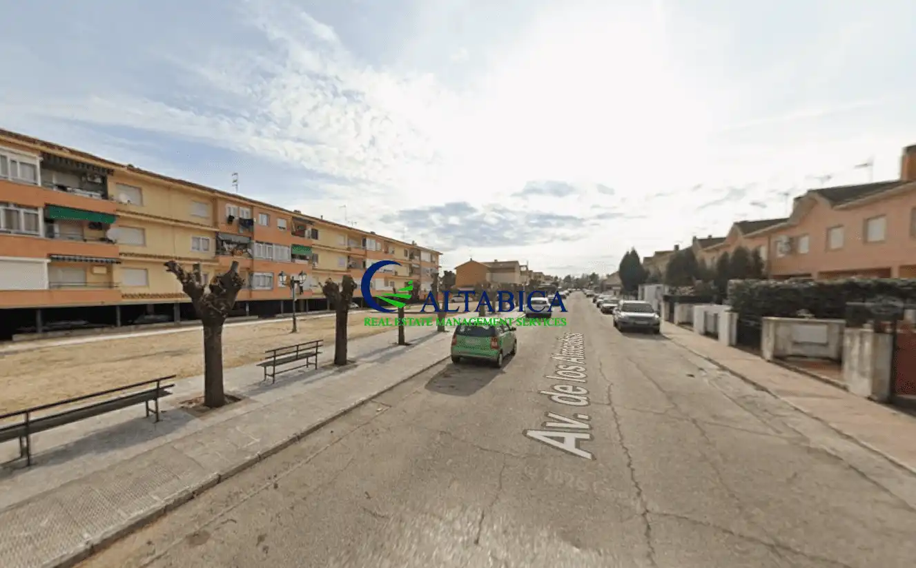 Flat for sale in De Los Almendros, imagen 2