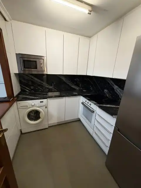 Apartamento con terraza en alquiler en Rúa do Areal 136, imagen 5