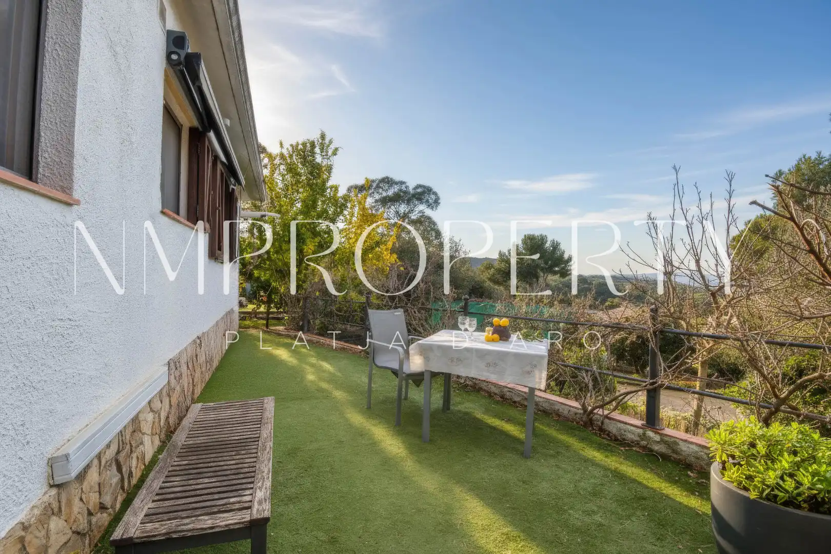 Vista exterior de Casa o xalet en venda en Santa Cristina d'Aro amb Aire condicionat, Calefacció i Jardí privat
