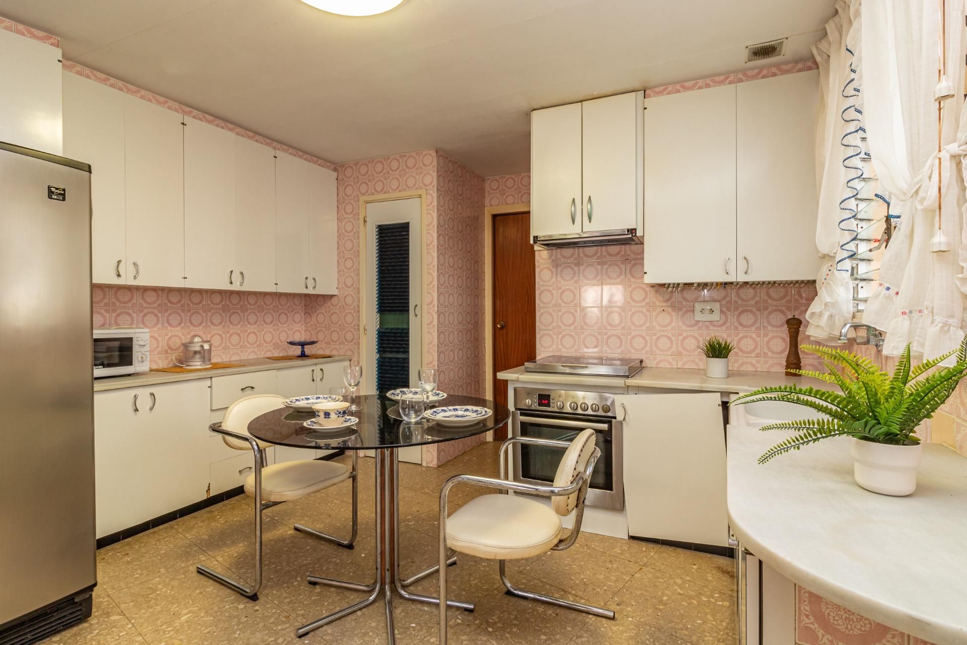 Kitchen of Flat for sale in Castellón de la Plana / Castelló de la Plana  with Heating, Parquet flooring and Terrace