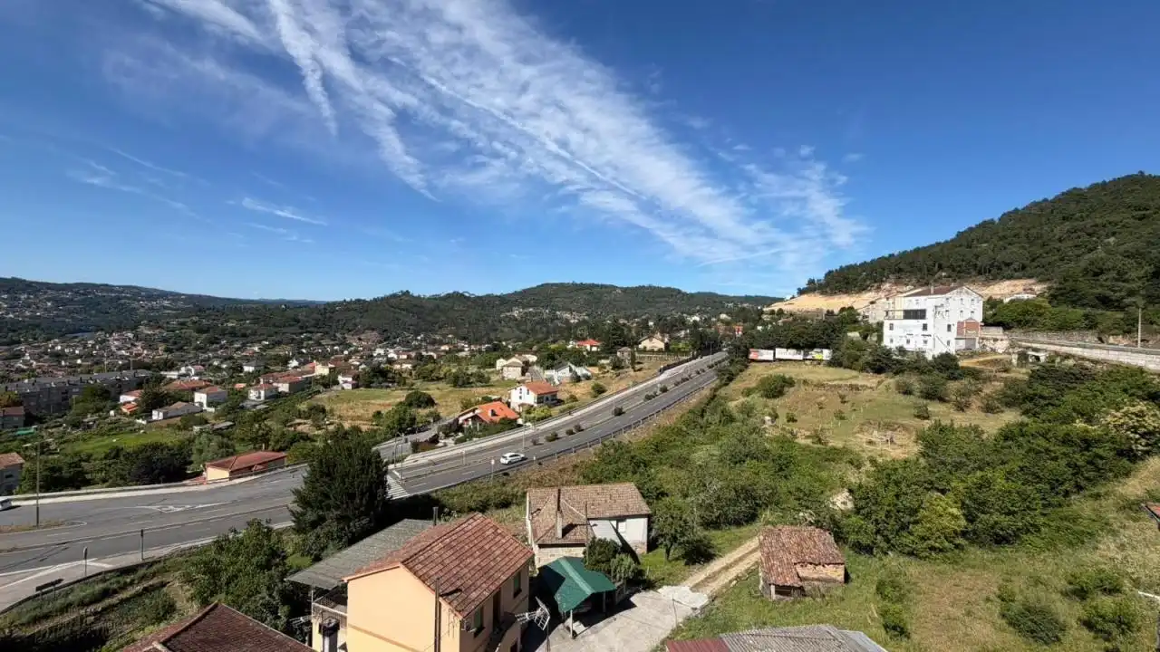 Vista exterior de Piso en venta en Ourense Capital  con Calefacción, Trastero y Balcón