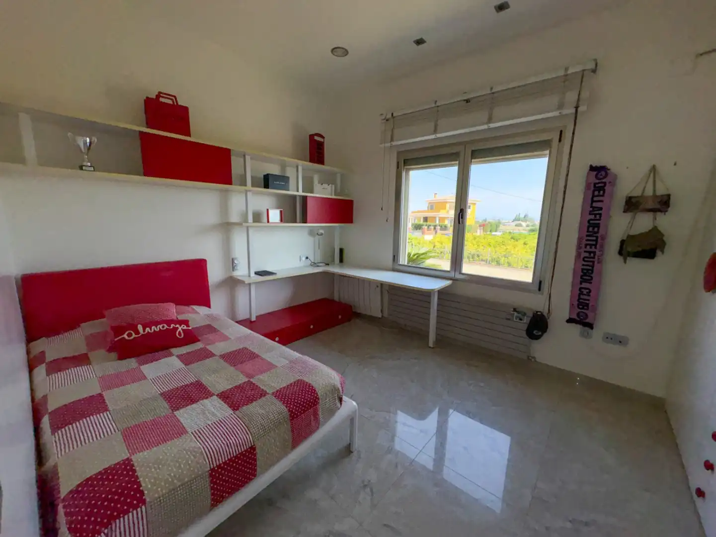 Dormitori de Casa o xalet en venda en El Verger amb Aire condicionat, Calefacció i Jardí privat