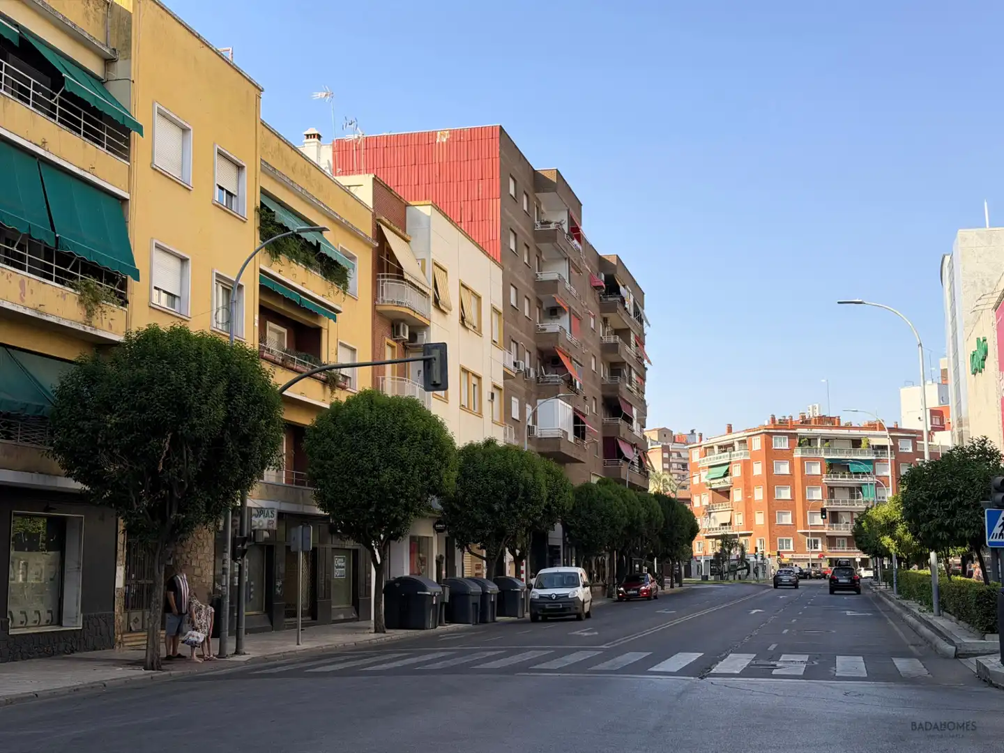 Exterior view of Commercial properties for sale in Badajoz  with Air Conditioner